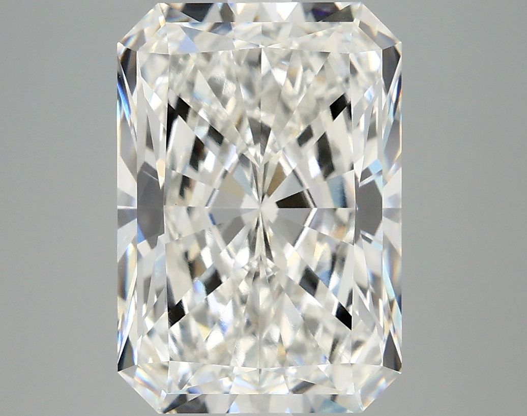 4.92 ct. radiant Lab Grown Diamond front image