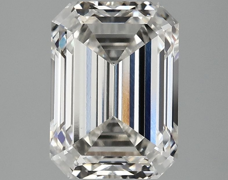 2.59 ct. emerald Lab Grown Diamond front image