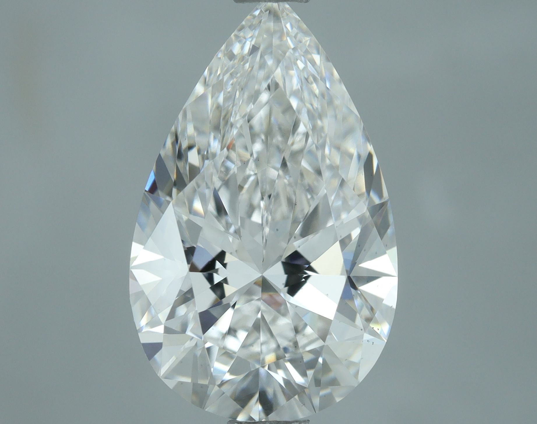 2.50 ct. pear Lab Grown Diamond front image