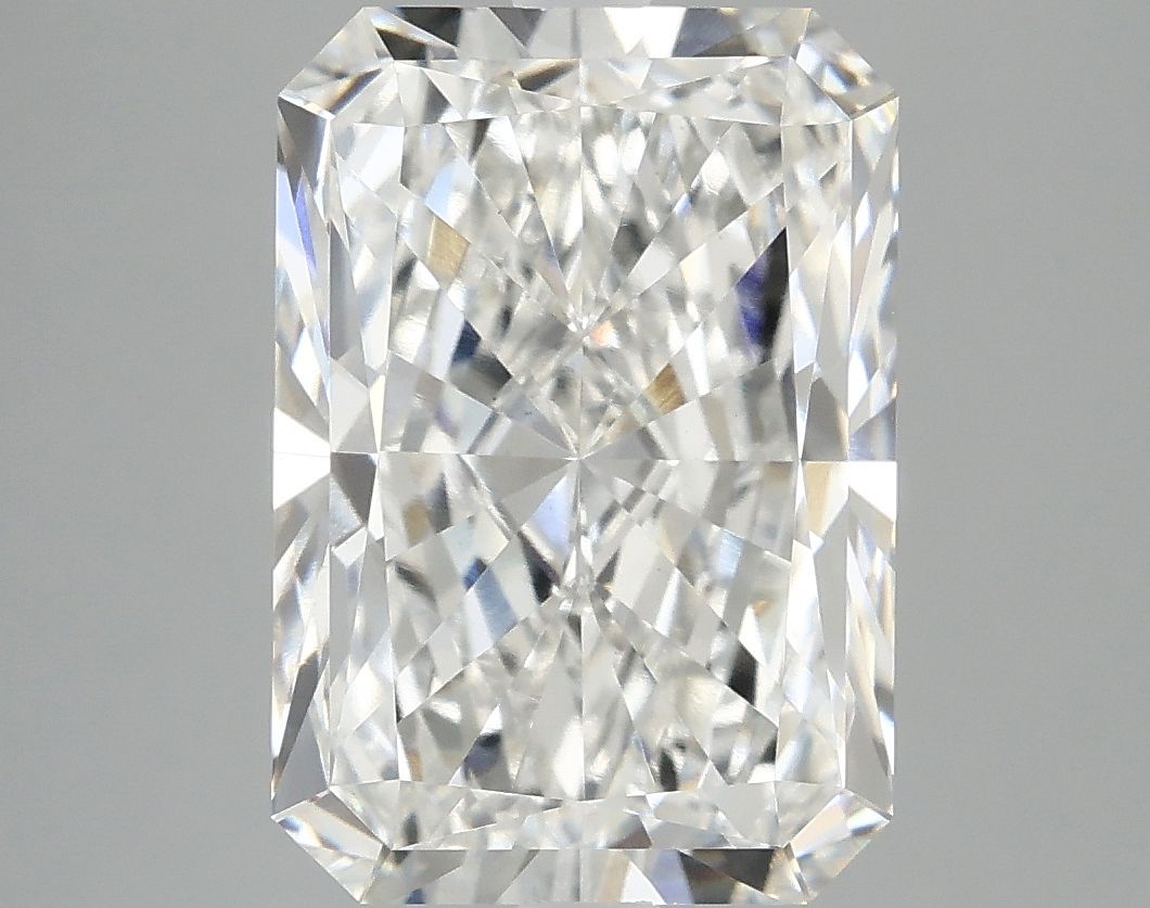 5.07 ct. radiant Lab Grown Diamond front image