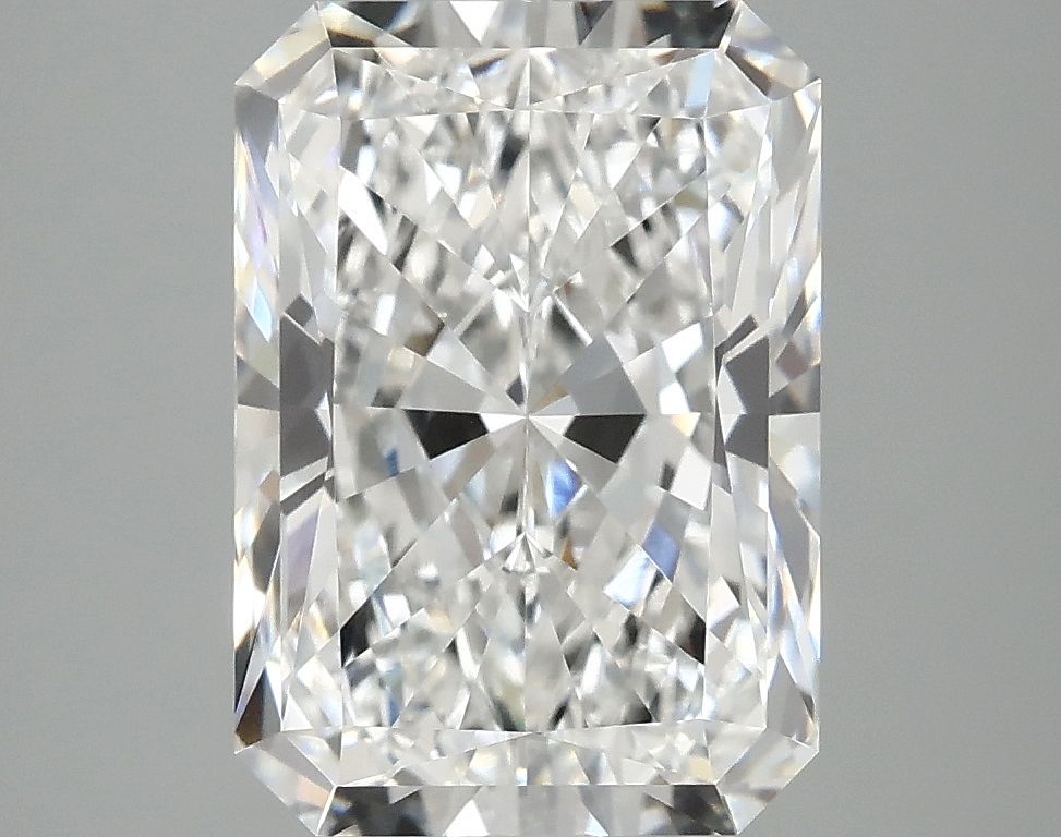 4.05 ct. radiant Lab Grown Diamond front image