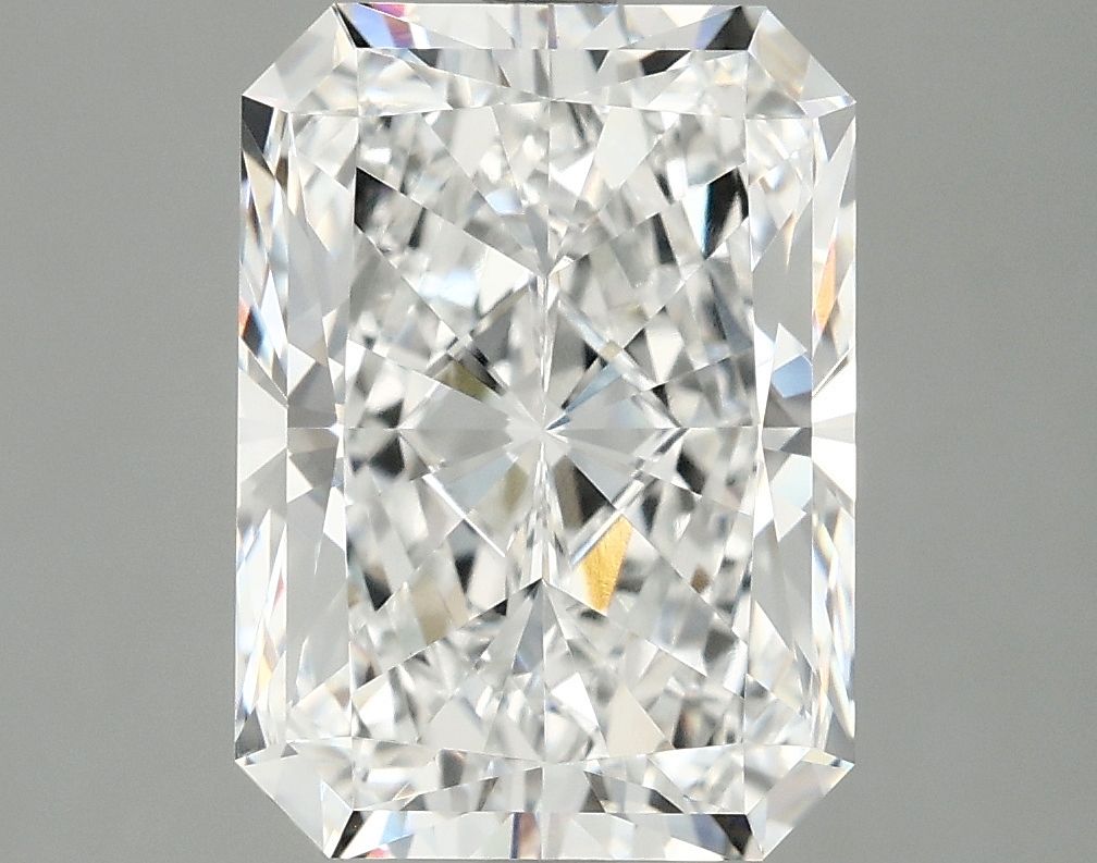 5.03 ct. radiant Lab Grown Diamond front image