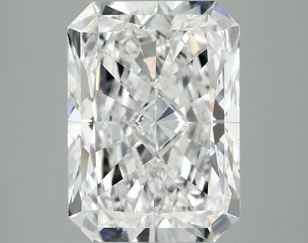 4.05 ct. radiant Lab Grown Diamond front image