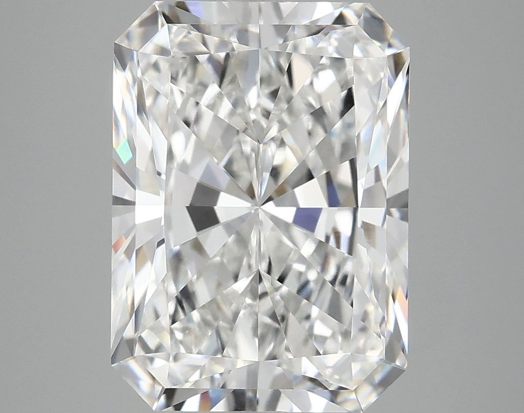 4.94 ct. radiant Lab Grown Diamond front image