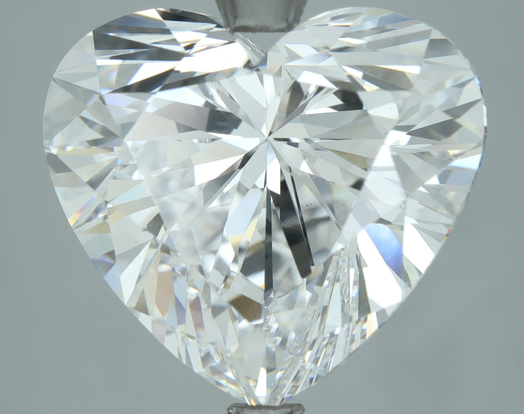 7.02 ct. heart Lab Grown Diamond front image