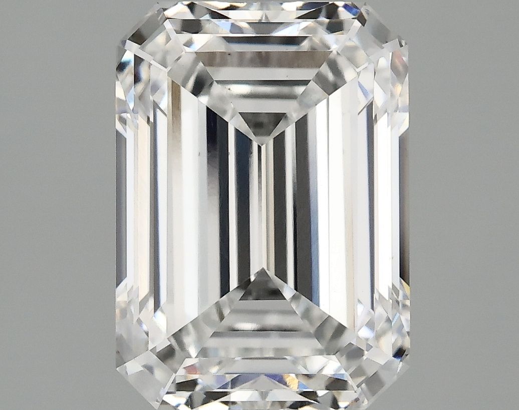 2.59 ct. emerald Lab Grown Diamond front image