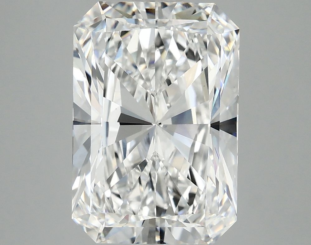 4.18 ct. radiant Lab Grown Diamond front image