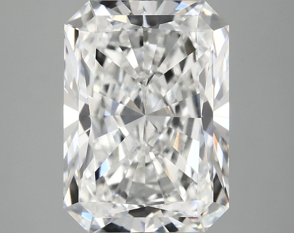 4.03 ct. radiant Lab Grown Diamond front image