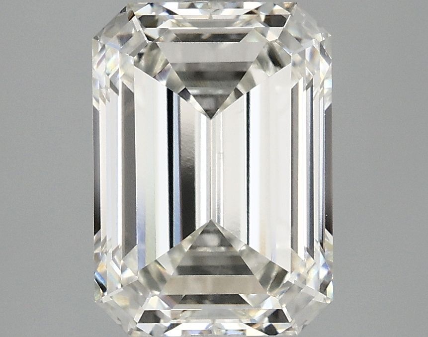 3.09 ct lab-grown Emerald Diamond