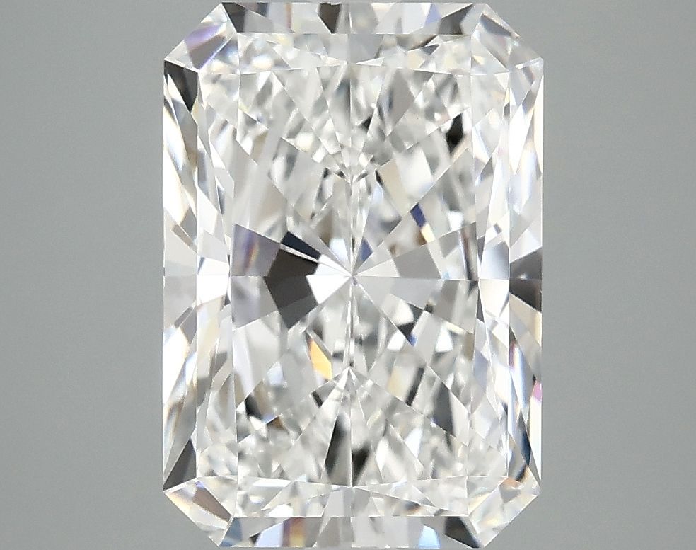 4.18 ct. radiant Lab Grown Diamond front image