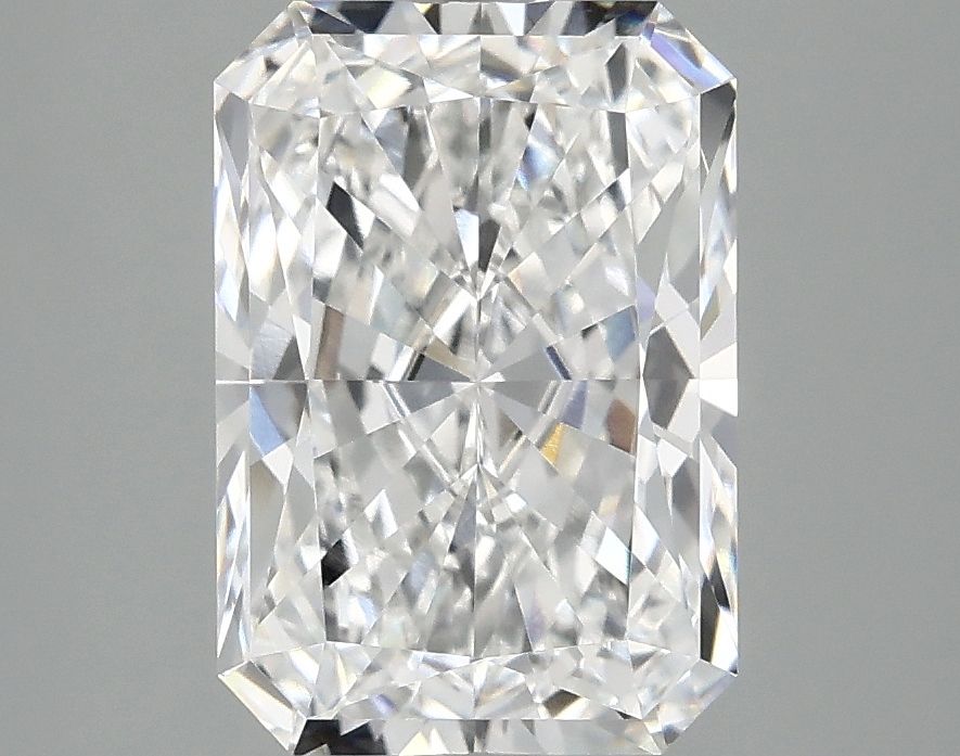 3.09 ct. radiant Lab Grown Diamond front image