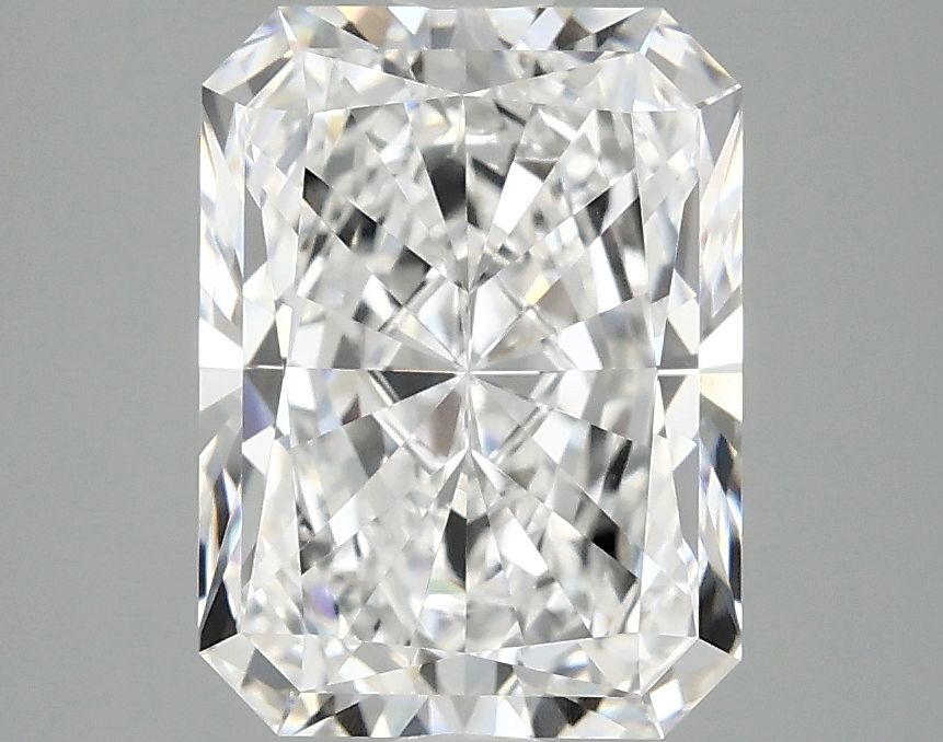 2.92 ct. radiant Lab Grown Diamond front image