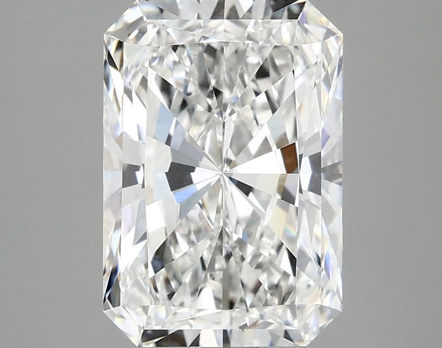 3.08 ct. radiant Lab Grown Diamond front image