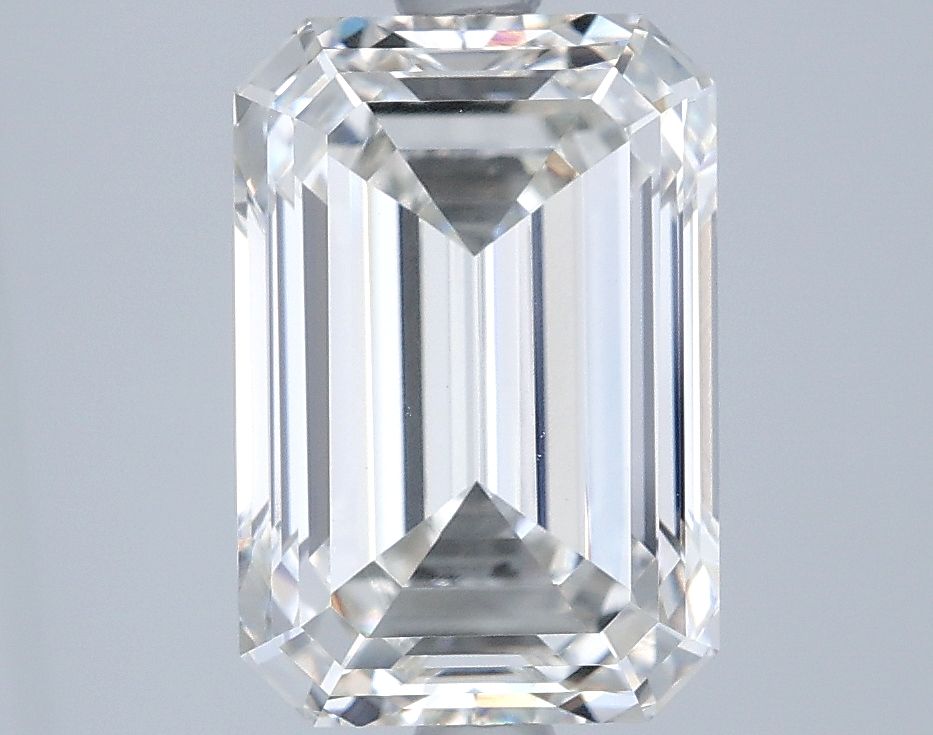 3.80 ct. emerald Lab Grown Diamond front image