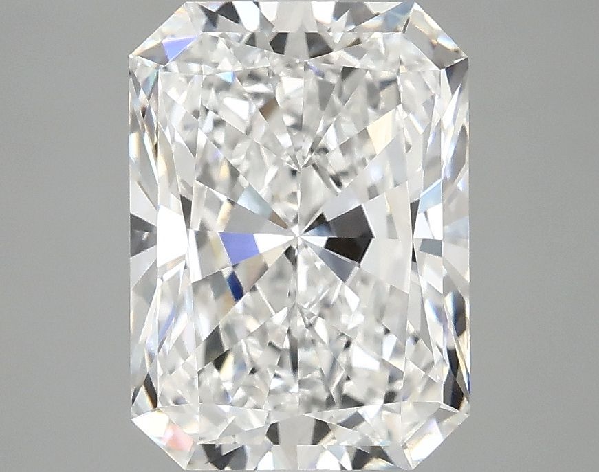 3.07 ct. radiant Lab Grown Diamond front image