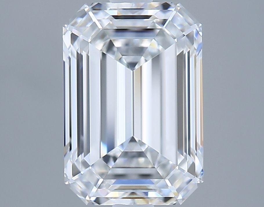 2.22 ct. emerald Lab Grown Diamond front image
