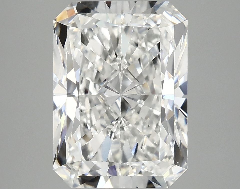 3.91 ct. radiant Lab Grown Diamond front image