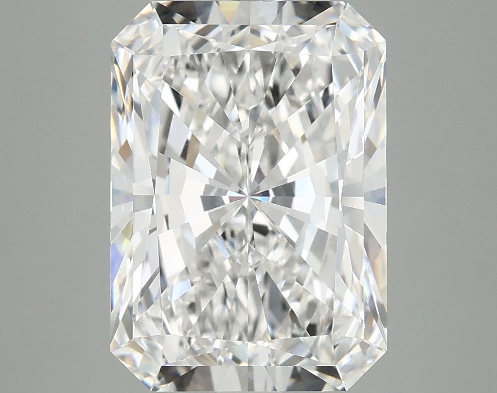 4.82 ct. radiant Lab Grown Diamond front image