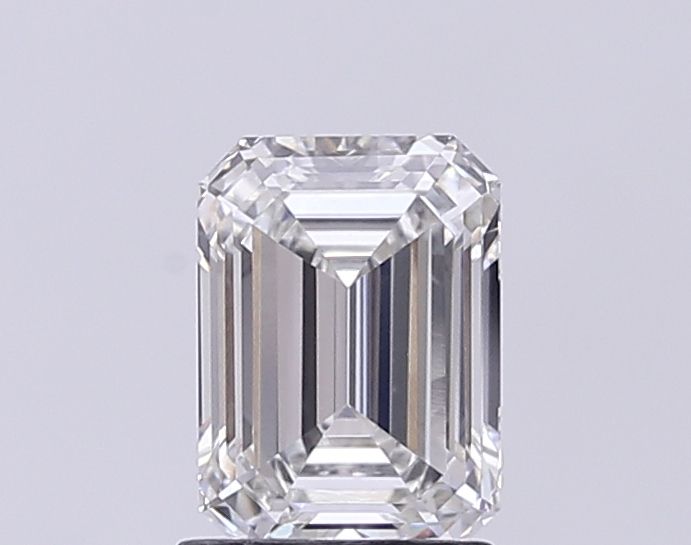 1.53 ct. emerald Lab Grown Diamond front image
