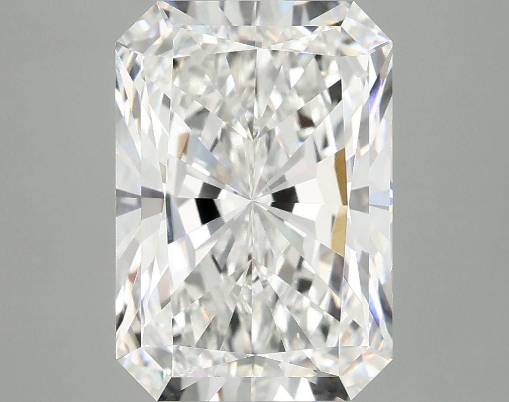 5.10 ct. radiant Lab Grown Diamond front image