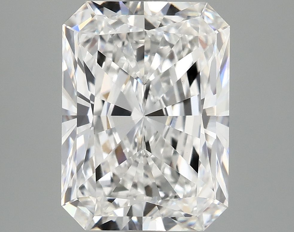 3.92 ct. radiant Lab Grown Diamond front image