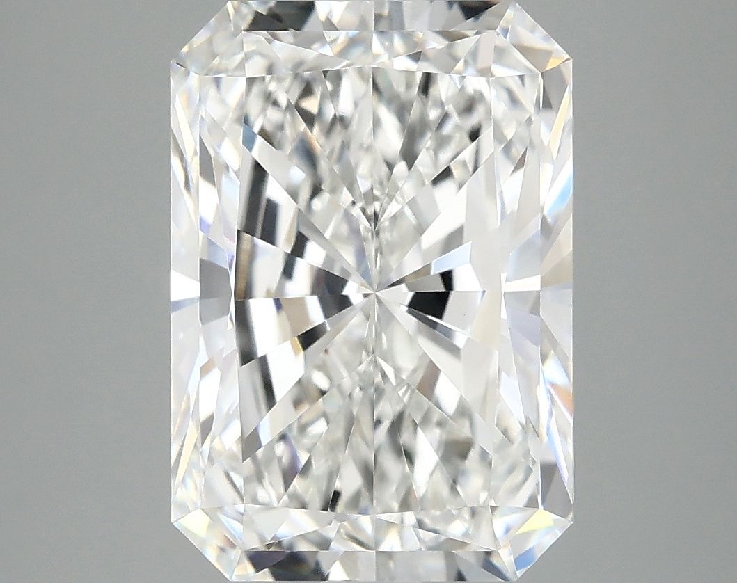4.90 ct. radiant Lab Grown Diamond front image