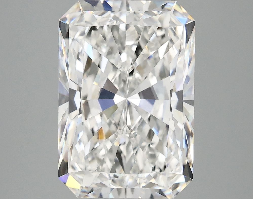 4.04 ct. radiant Lab Grown Diamond front image
