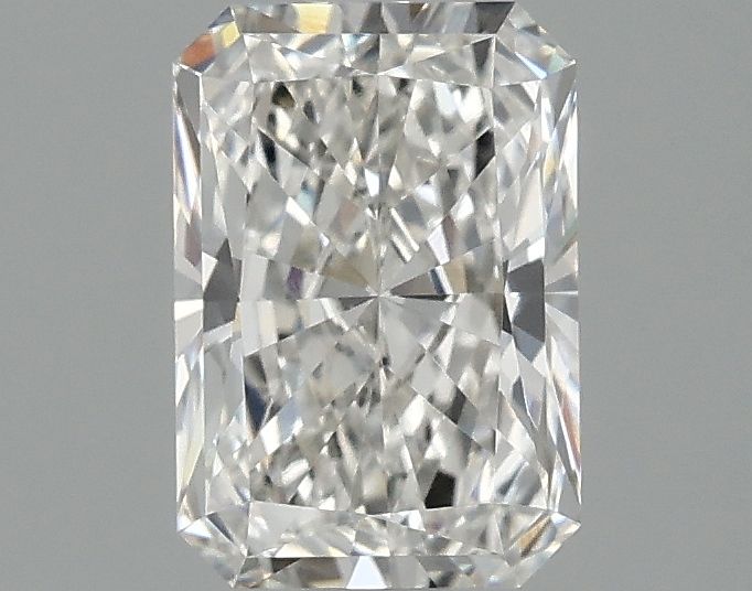 1.4 ct lab-grown Radiant Diamond