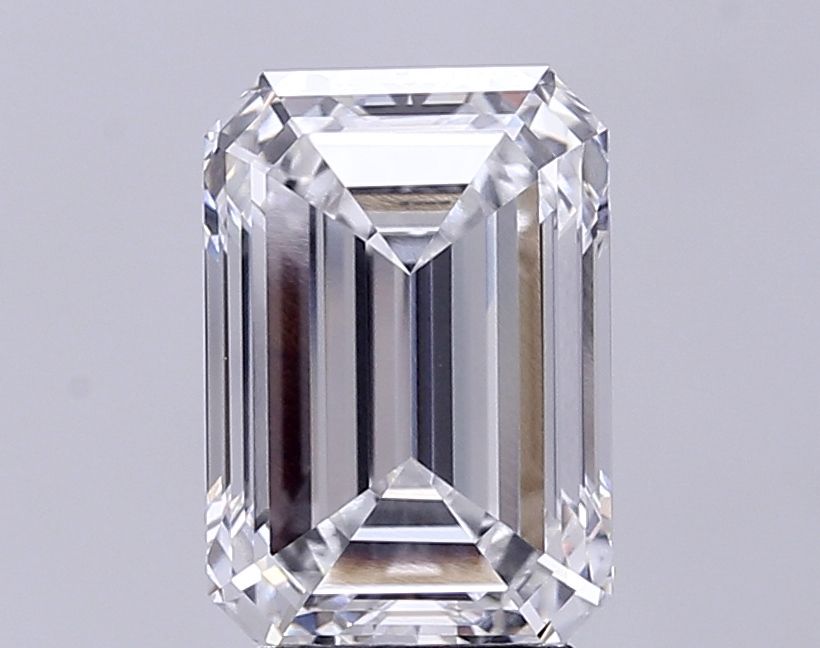 4.05 ct. emerald Lab Grown Diamond front image