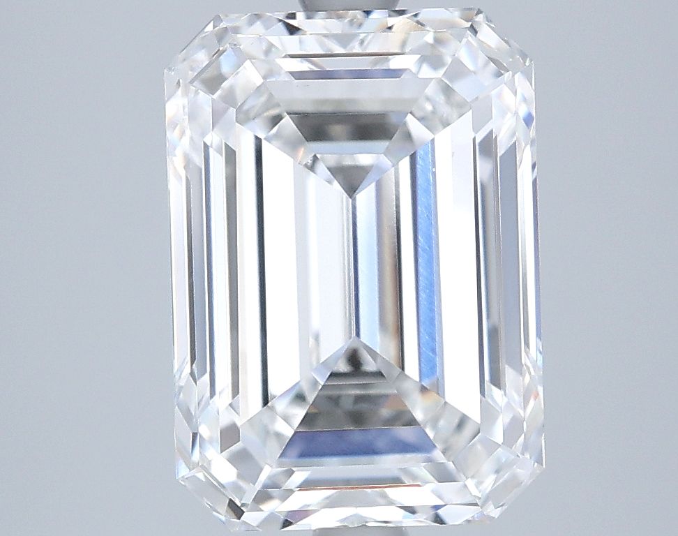 4.79 ct. emerald Lab Grown Diamond front image