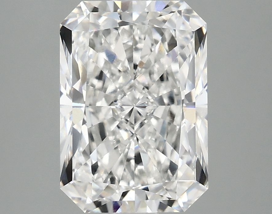 2.97 ct. radiant Lab Grown Diamond front image