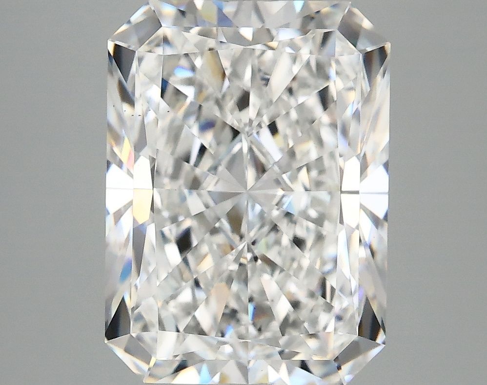 4.89 ct. radiant Lab Grown Diamond front image