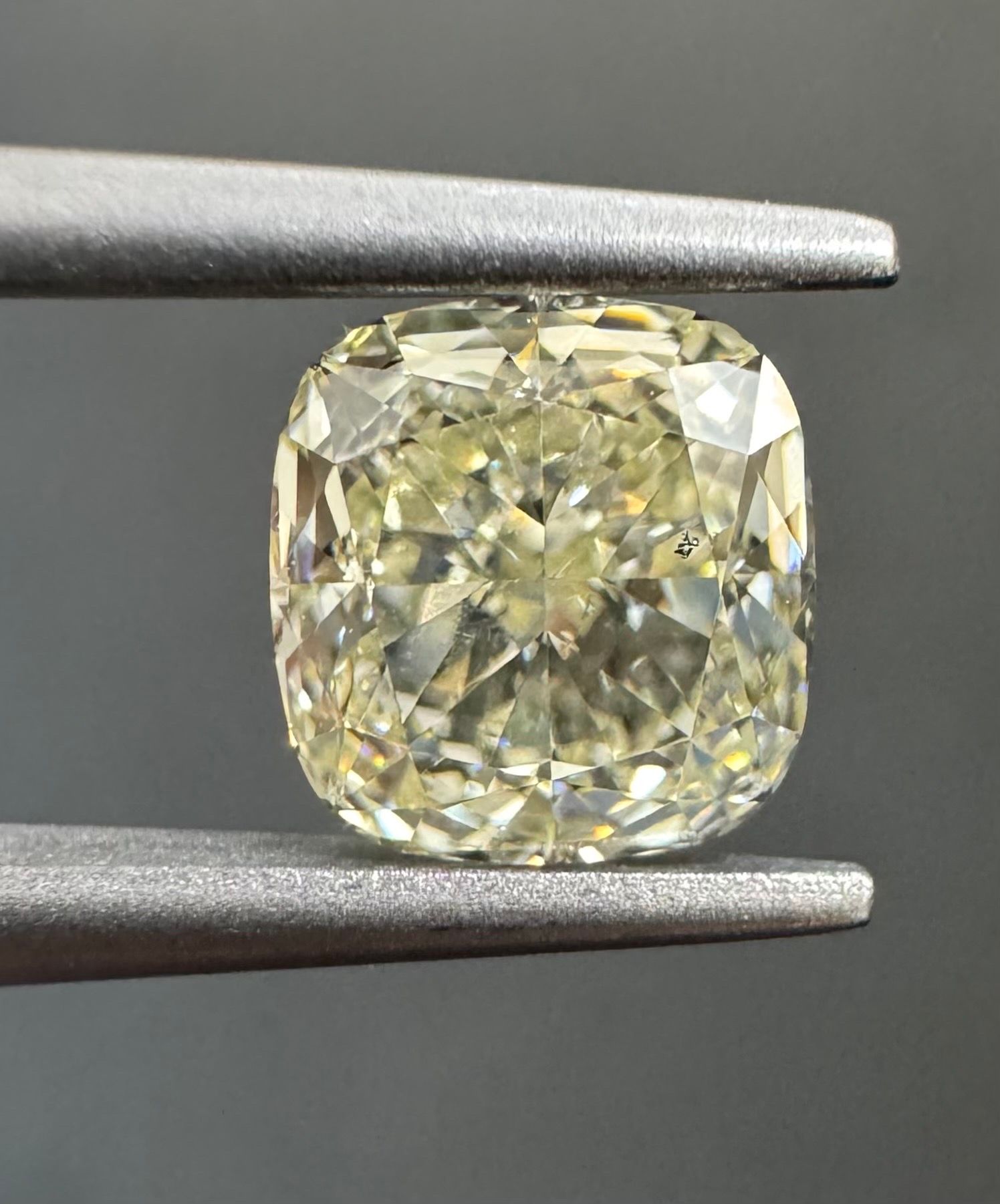1.16 Carat Cushion brilliant Diamond L VS2