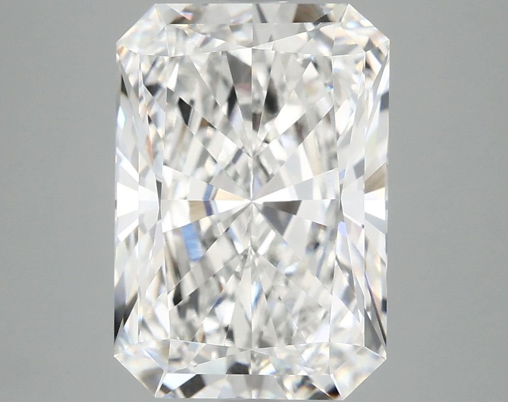 5.09 ct. radiant Lab Grown Diamond front image