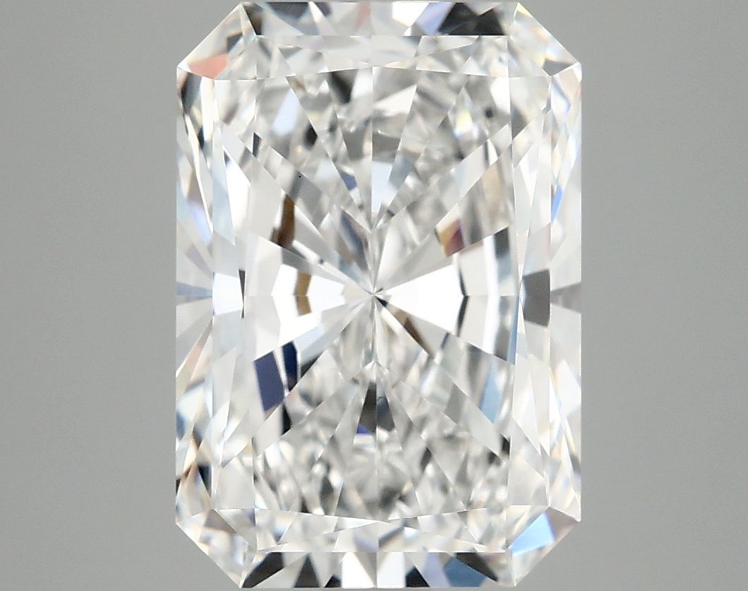5.07 ct. radiant Lab Grown Diamond front image