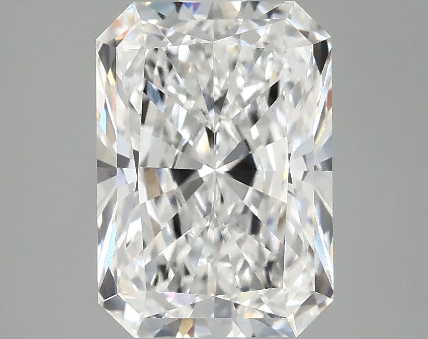 3.04 ct. radiant Lab Grown Diamond front image