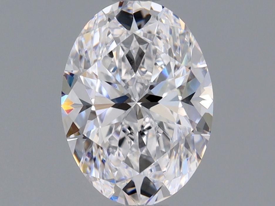 0.9 Carat Oval Diamond D VVS2