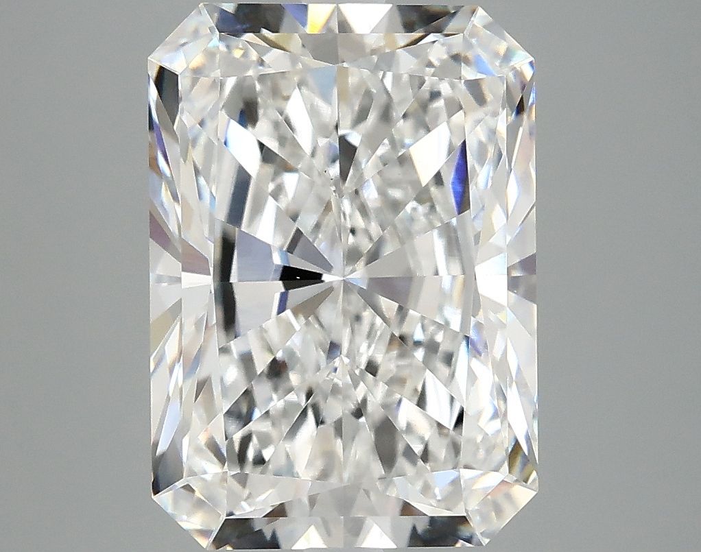 5.02 ct. radiant Lab Grown Diamond front image