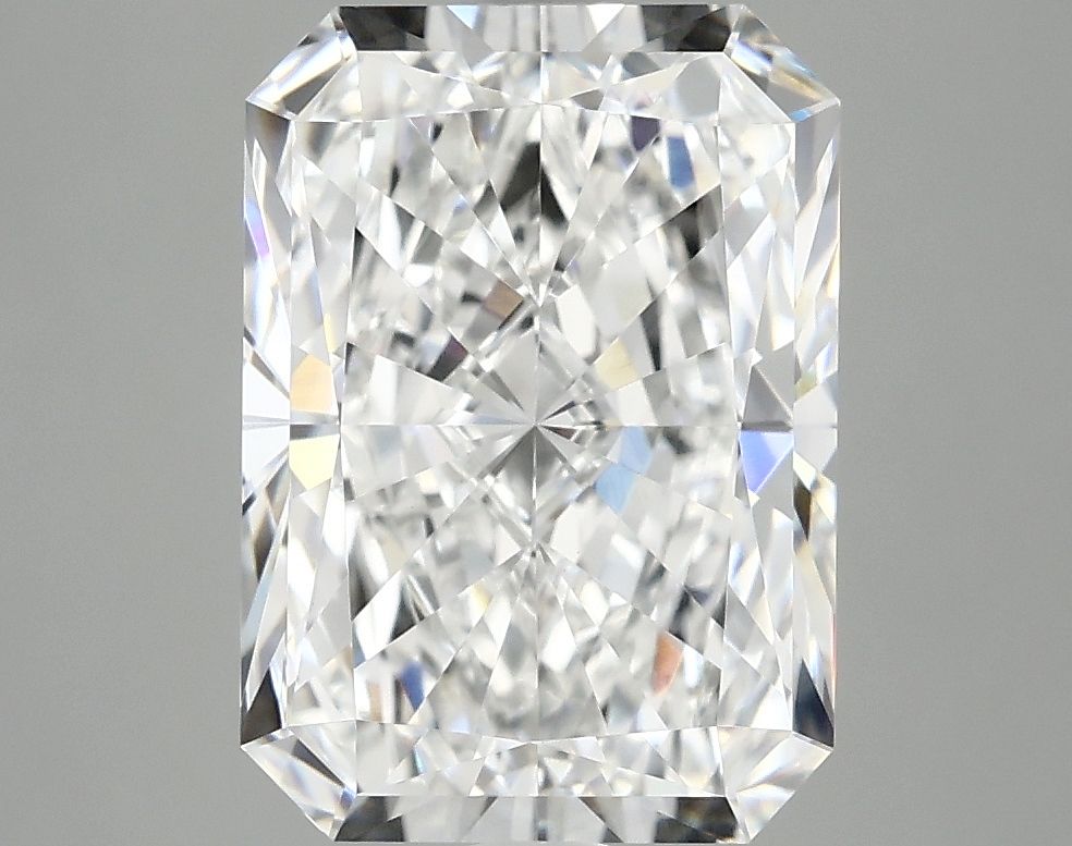 3.95 ct. radiant Lab Grown Diamond front image