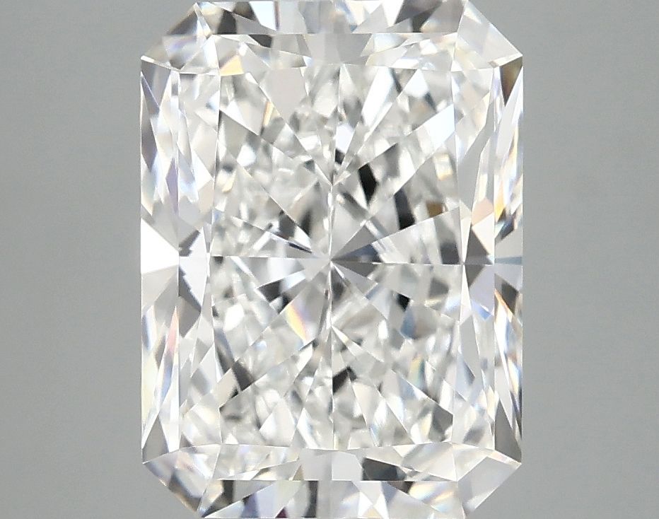 4.04 ct. radiant Lab Grown Diamond front image