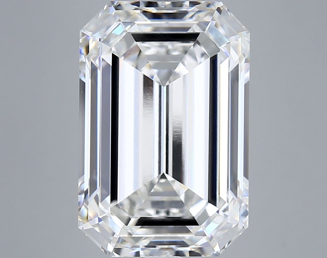 8.31 ct. emerald Lab Grown Diamond front image