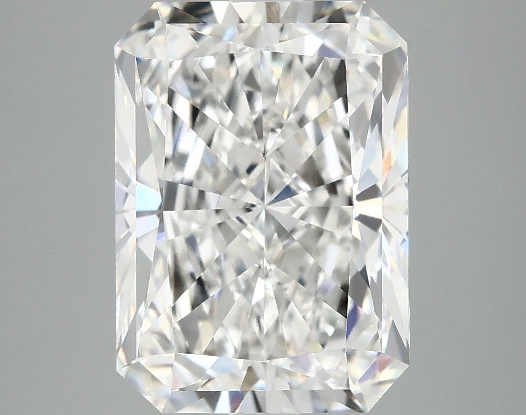 5.07 ct. radiant Lab Grown Diamond front image
