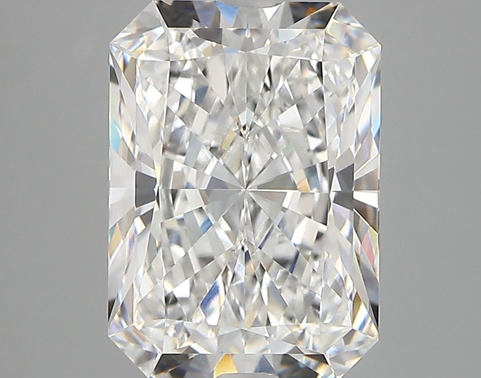 3.88 ct. radiant Lab Grown Diamond front image