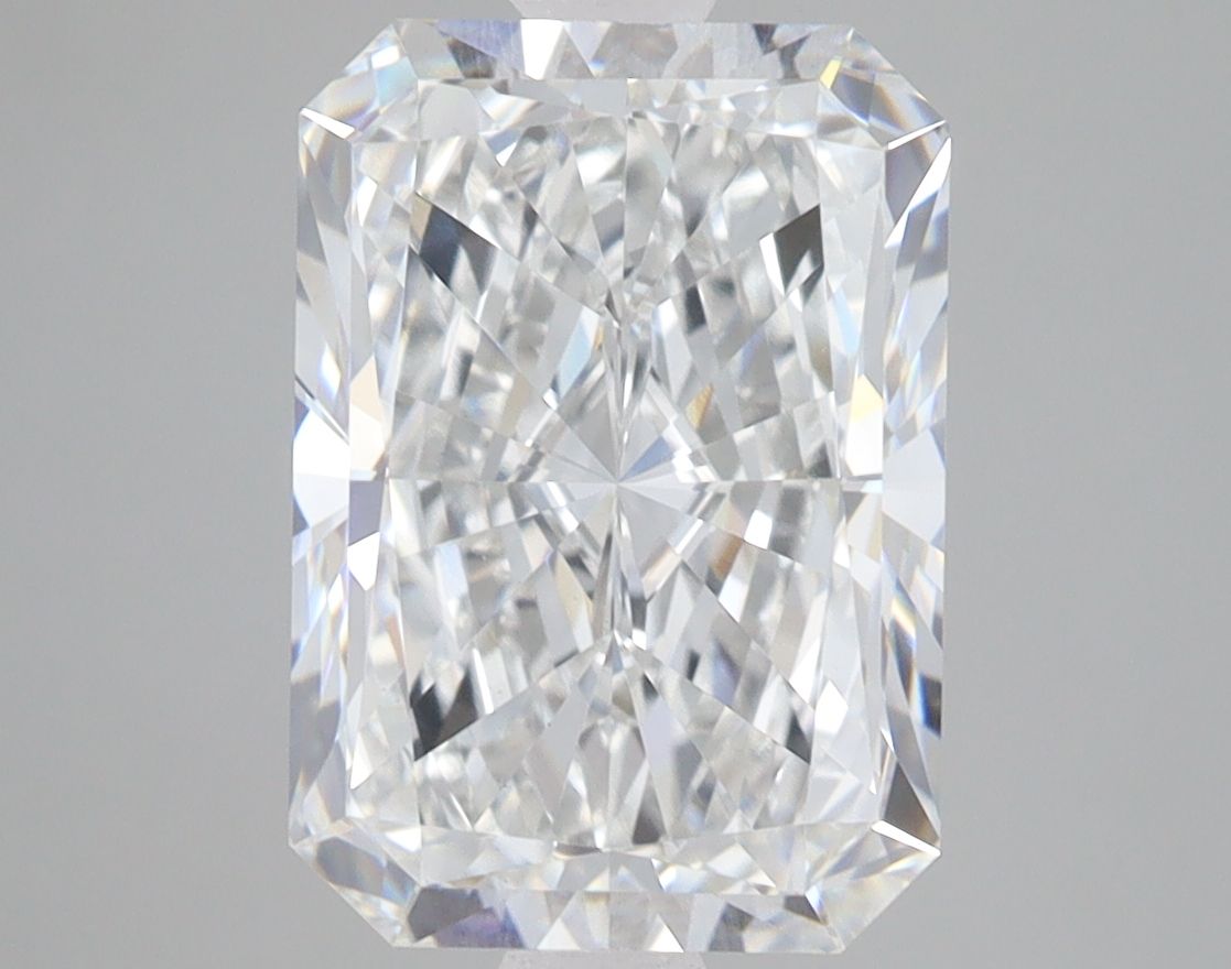 4.43 ct. radiant Lab Grown Diamond front image