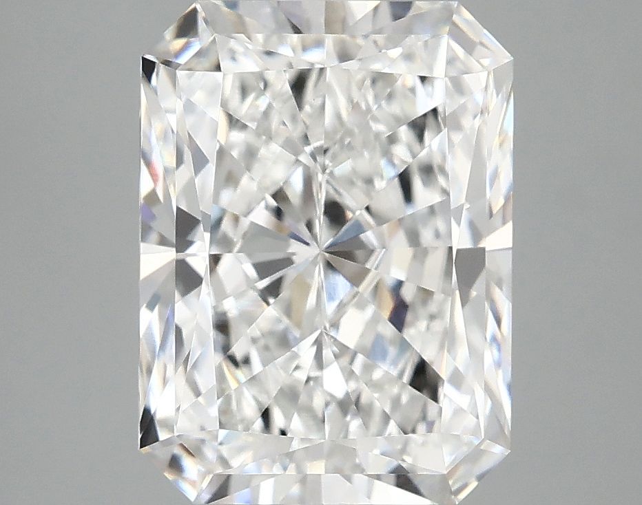 4.05 ct. radiant Lab Grown Diamond front image