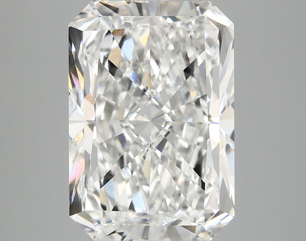 5.04 ct. radiant Lab Grown Diamond front image