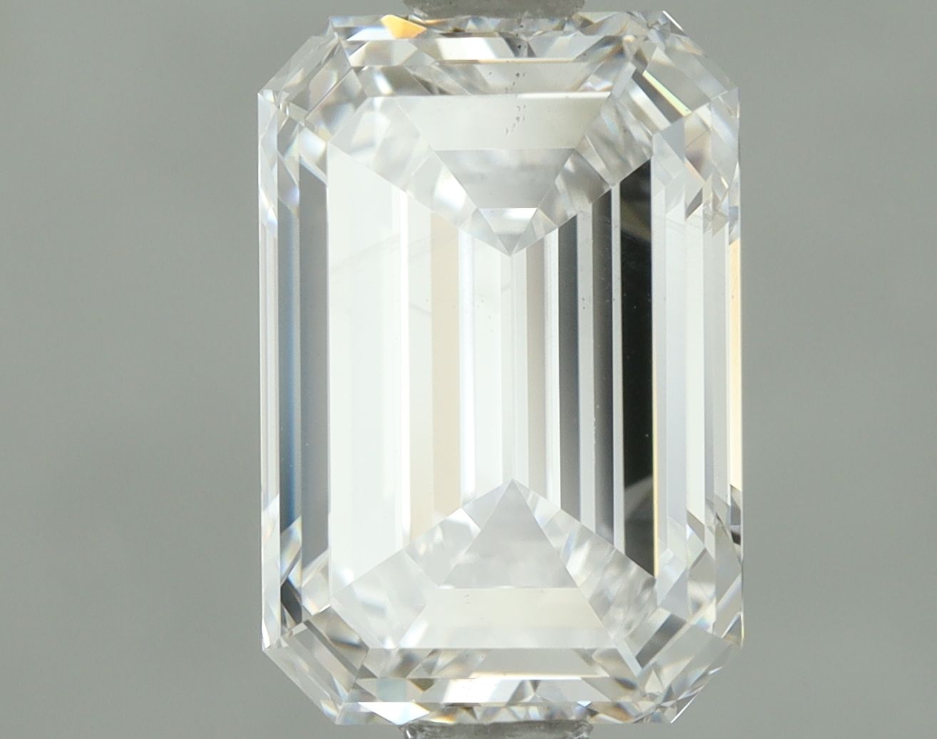 2.02 ct. emerald Lab Grown Diamond front image
