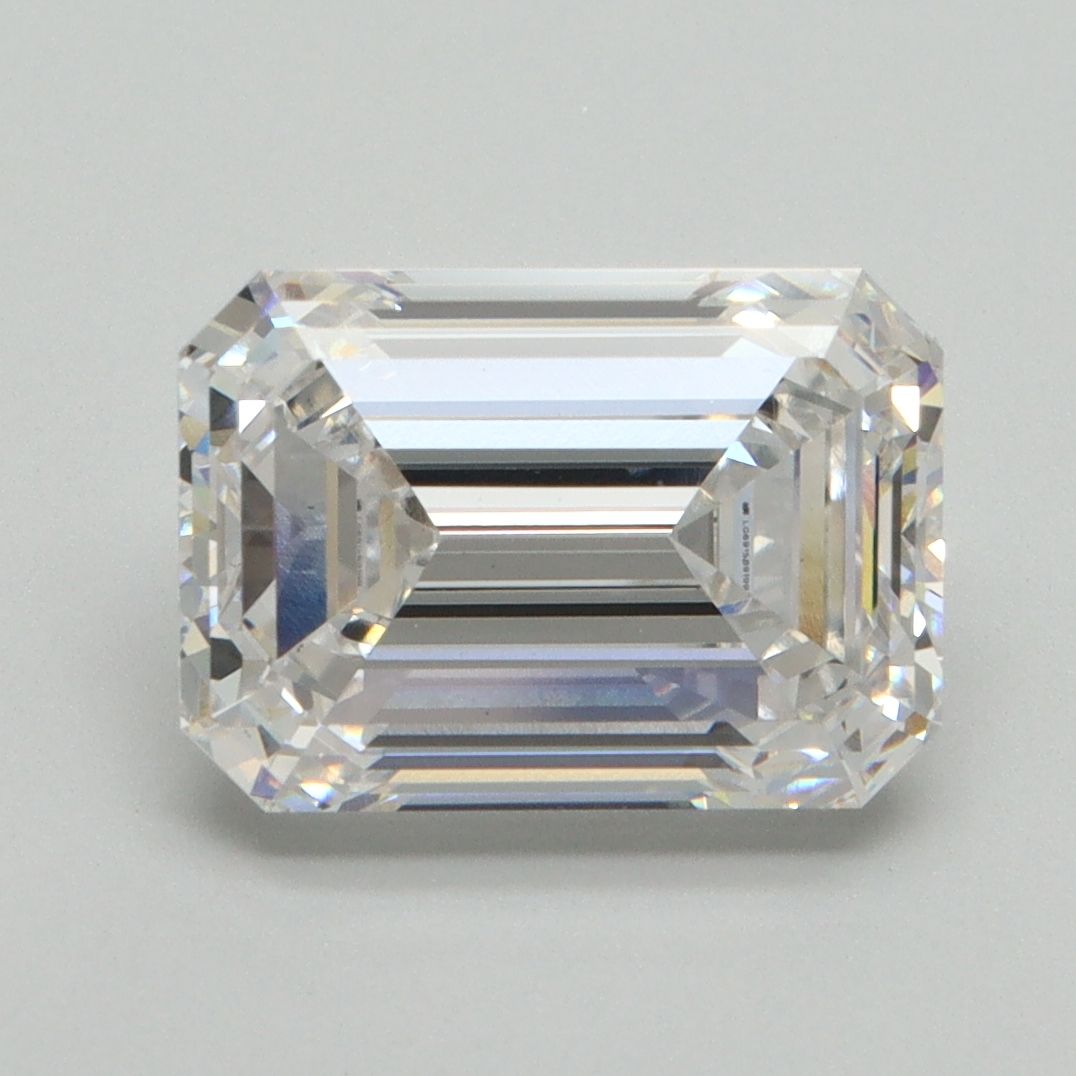 4.06 ct. emerald Lab Grown Diamond front image