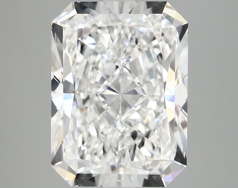 4.92 ct. radiant Lab Grown Diamond front image