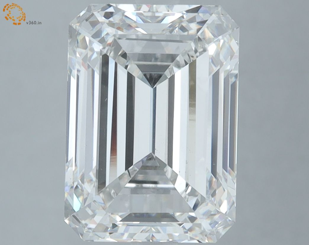4.66 ct. emerald Lab Grown Diamond front image